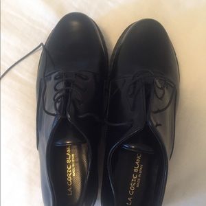 La Corde Blanche Patent Leather Shoe sz 38 (US 8)